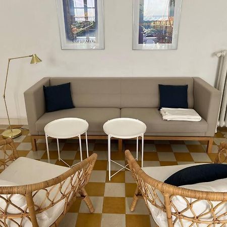 Beautiful Garden Apartment Steps From The Beach Menton Eksteriør bilde