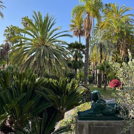 Beautiful Garden Apartment Steps From The Beach Menton Eksteriør bilde