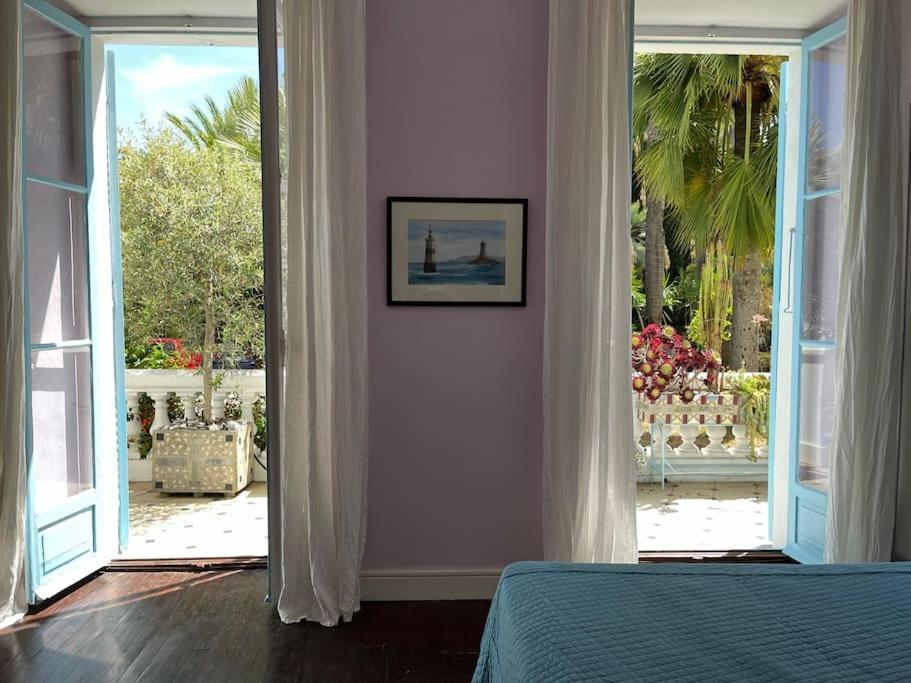 Beautiful Garden Apartment Steps From The Beach Menton Eksteriør bilde